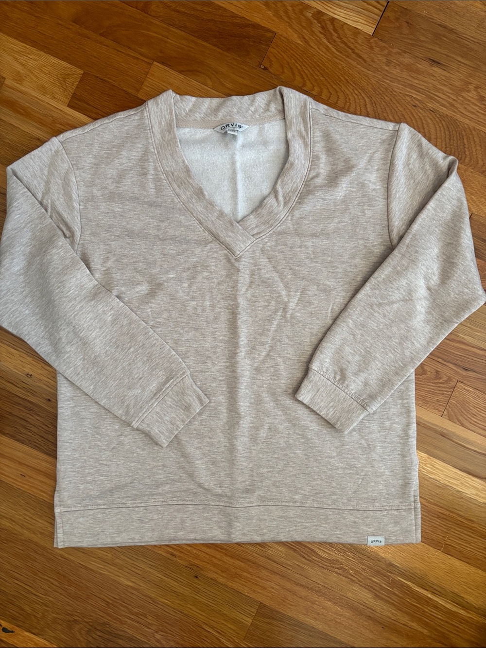 Orvis Women's Light Beige V-Neck Sweatshirt